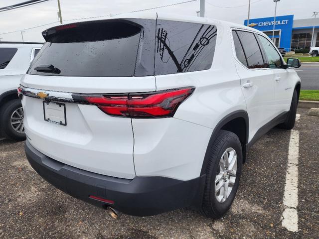 used 2022 Chevrolet Traverse car, priced at $26,143