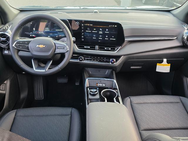 new 2026 Chevrolet Equinox car, priced at $30,422