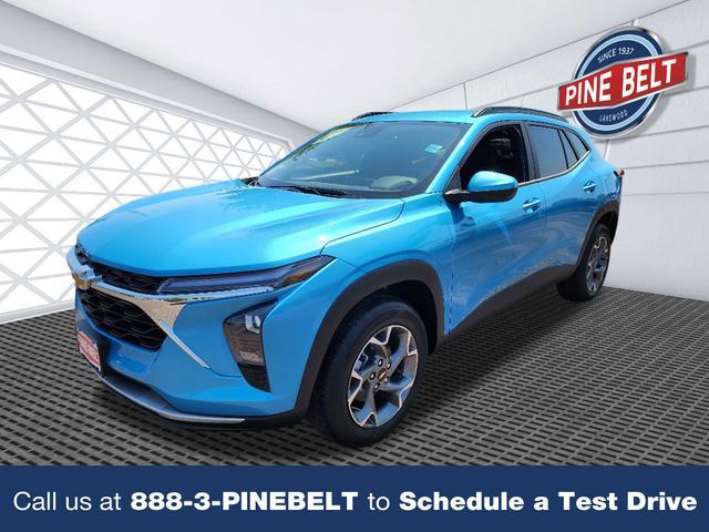 new 2025 Chevrolet Trax car, priced at $24,002