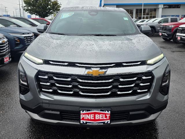 new 2026 Chevrolet Equinox car, priced at $32,307