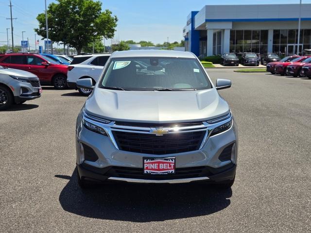 new 2024 Chevrolet Equinox car, priced at $28,877