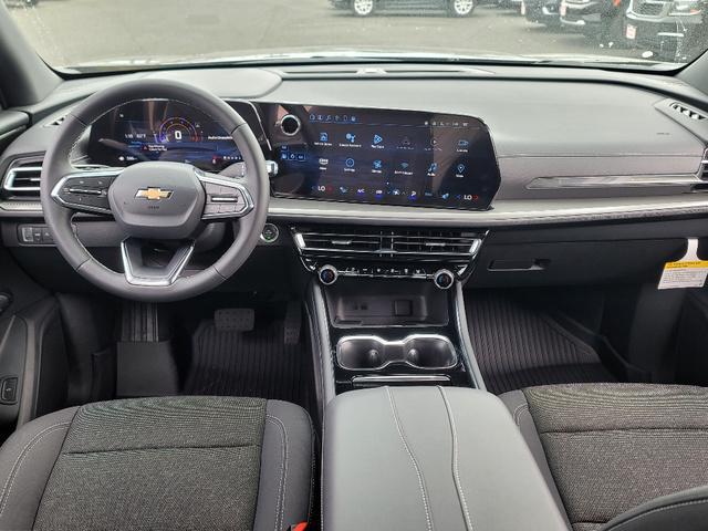 new 2024 Chevrolet Traverse car, priced at $39,077