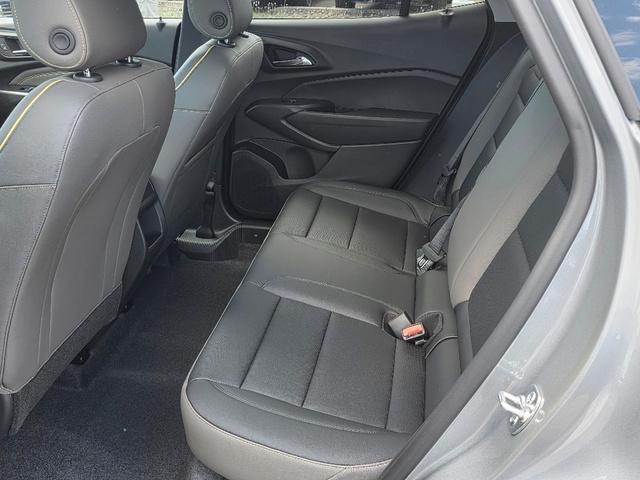 new 2025 Chevrolet Trax car, priced at $26,647