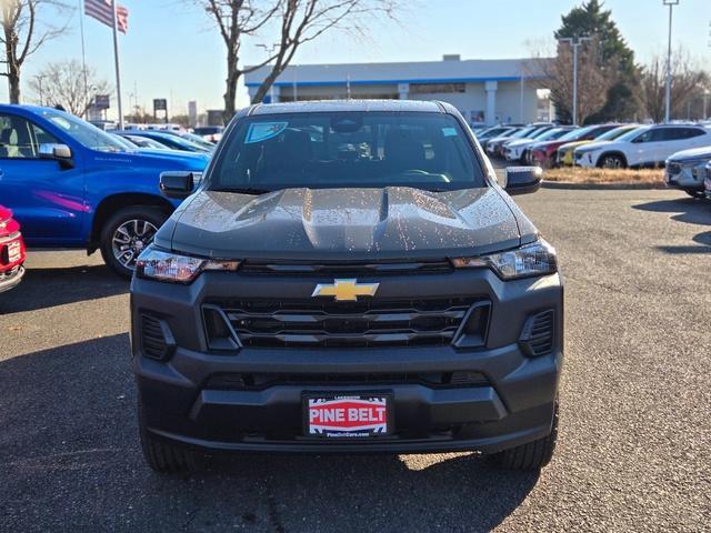 new 2024 Chevrolet Colorado car, priced at $35,343