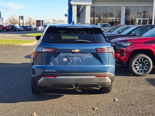 new 2025 Chevrolet Equinox car, priced at $29,092