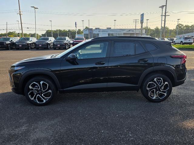 new 2025 Chevrolet Trax car, priced at $26,102