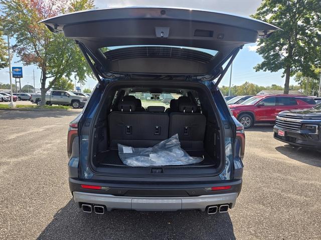 new 2026 Chevrolet Traverse car, priced at $42,527