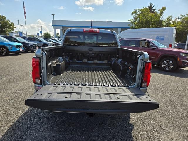 new 2024 Chevrolet Colorado car, priced at $43,657