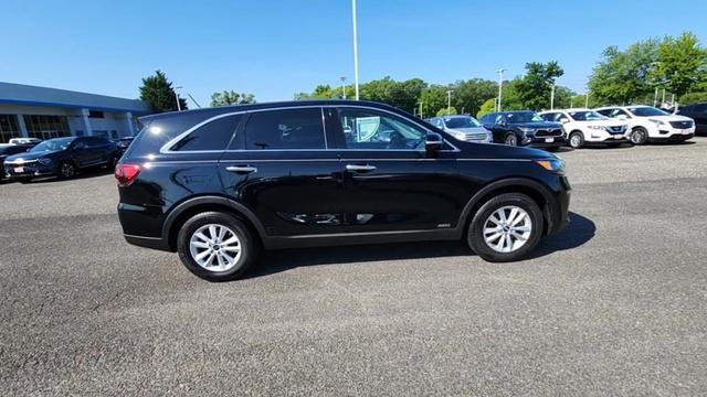 used 2020 Kia Sorento car, priced at $15,812