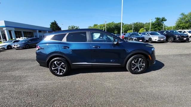 used 2023 Kia Sportage Hybrid car, priced at $28,132