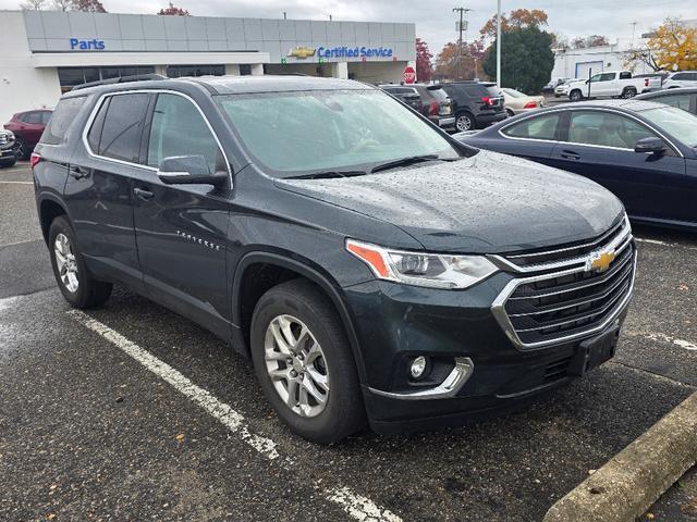 used 2021 Chevrolet Traverse car, priced at $23,981