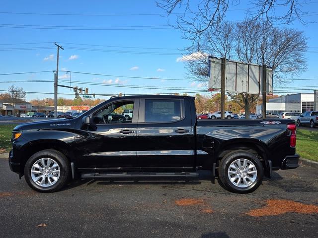 new 2025 Chevrolet Silverado 1500 car, priced at $45,592