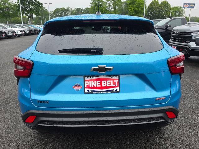 new 2025 Chevrolet Trax car, priced at $24,197