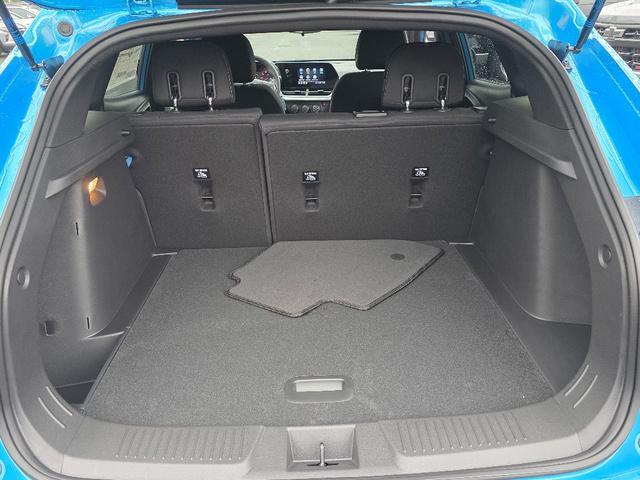 new 2025 Chevrolet Trax car, priced at $24,197