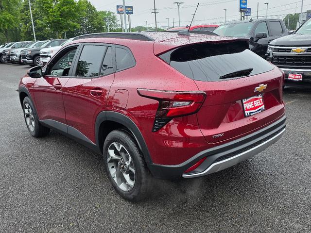 new 2025 Chevrolet Trax car, priced at $23,607
