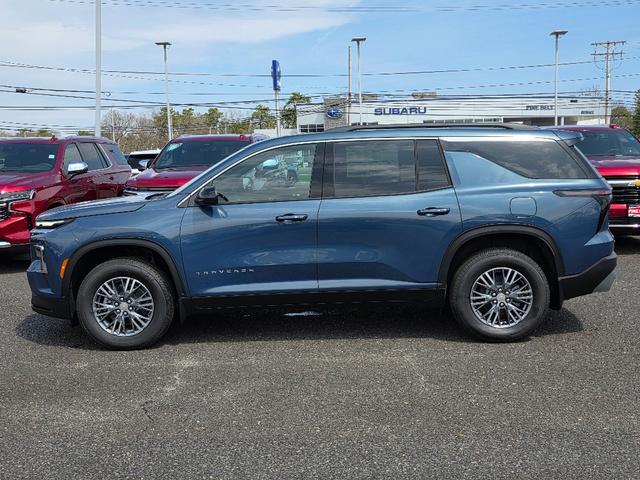 new 2025 Chevrolet Traverse car, priced at $41,903