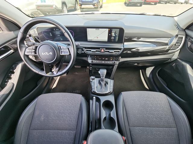 used 2025 Kia Seltos car, priced at $26,312