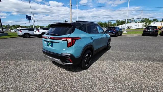 used 2025 Kia Seltos car, priced at $26,312