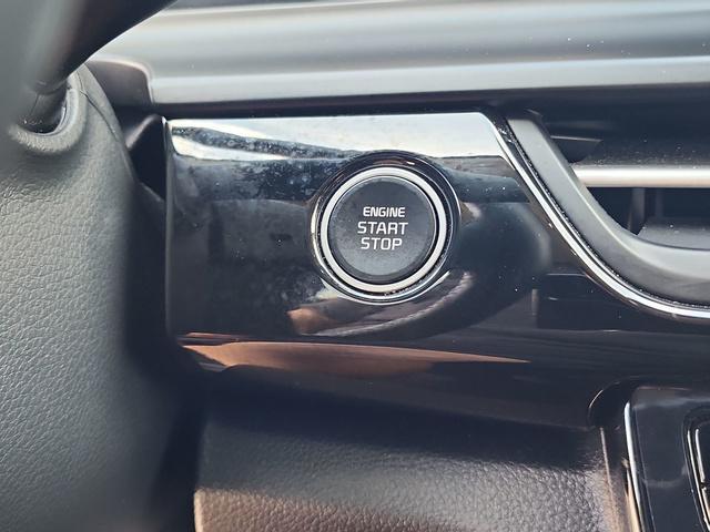 used 2025 Kia Seltos car, priced at $26,312