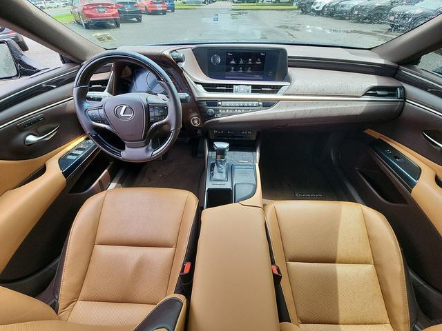 used 2020 Lexus ES 350 car, priced at $25,143