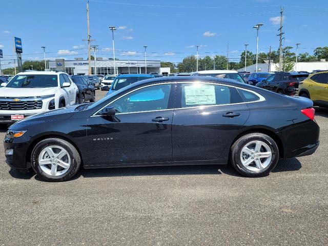 new 2025 Chevrolet Malibu car, priced at $23,032