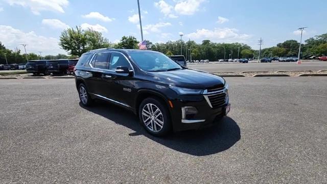 used 2022 Chevrolet Traverse car, priced at $40,000