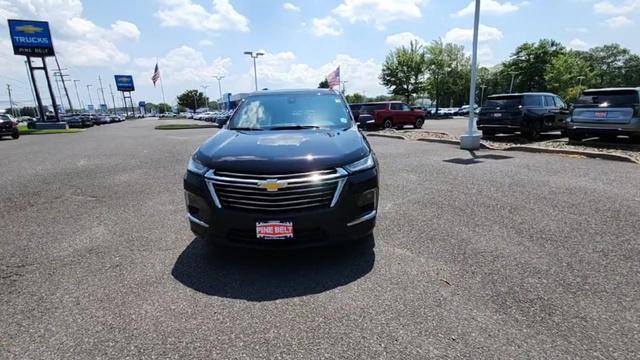 used 2022 Chevrolet Traverse car, priced at $40,000