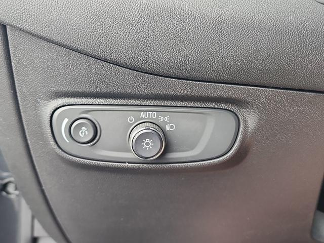 used 2022 Chevrolet Equinox car, priced at $21,932