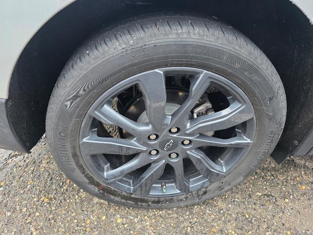 used 2022 Chevrolet Equinox car, priced at $23,971