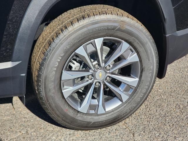 new 2026 Chevrolet Equinox car, priced at $27,957