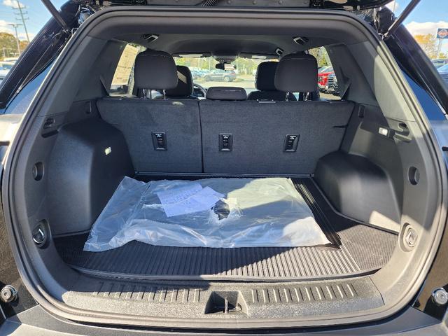 new 2026 Chevrolet Equinox car, priced at $27,957