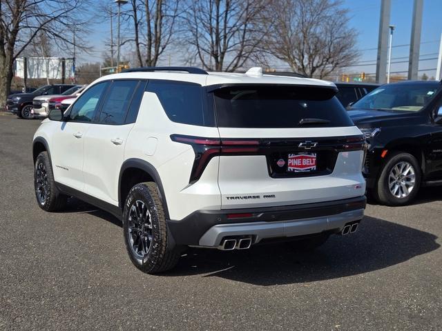 new 2025 Chevrolet Traverse car, priced at $51,047