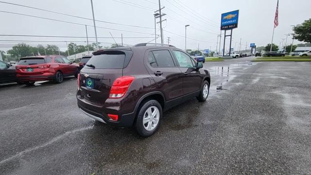 used 2022 Chevrolet Trax car, priced at $19,231