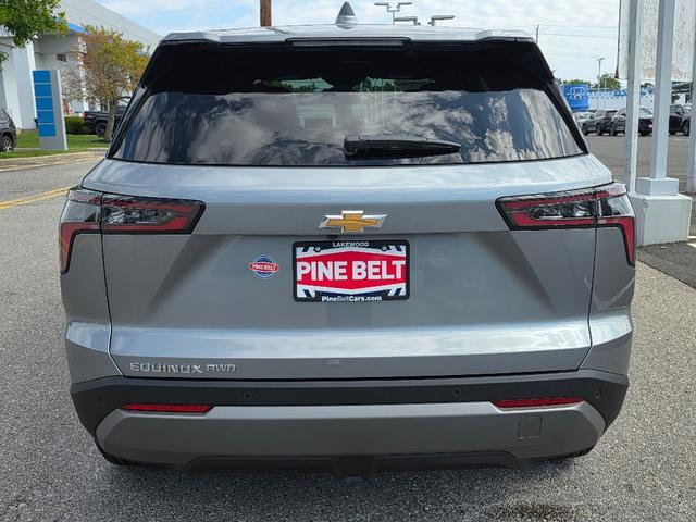 new 2026 Chevrolet Equinox car, priced at $32,422
