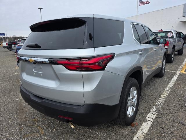 used 2022 Chevrolet Traverse car, priced at $27,342