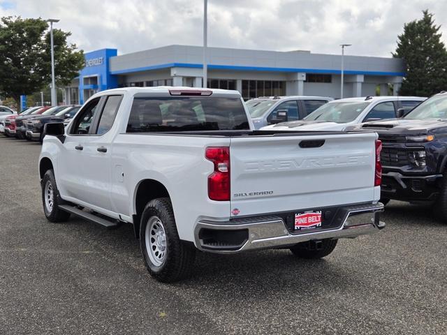 new 2024 Chevrolet Silverado 1500 car, priced at $49,312