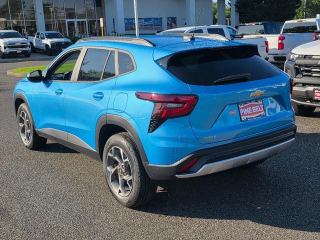 new 2025 Chevrolet Trax car, priced at $24,837