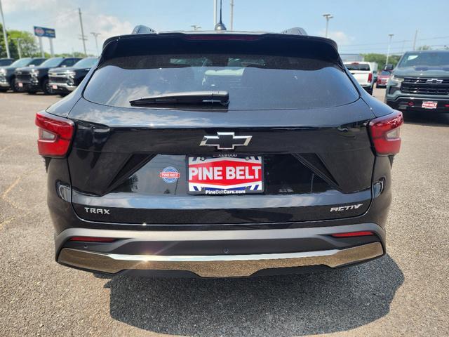 new 2025 Chevrolet Trax car, priced at $26,647