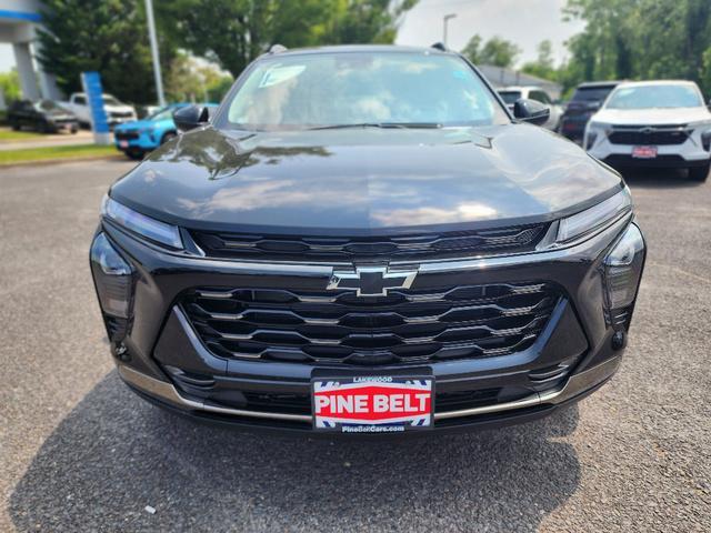 new 2025 Chevrolet Trax car, priced at $26,647