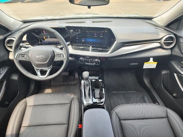 new 2025 Chevrolet Trax car, priced at $26,647