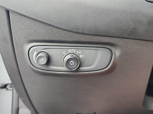 used 2023 Chevrolet Equinox car, priced at $21,591