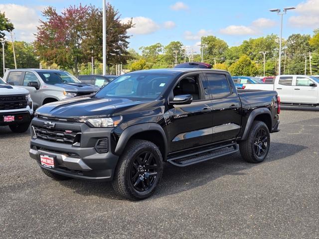 new 2024 Chevrolet Colorado car, priced at $43,102