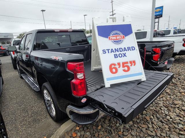 new 2024 Chevrolet Silverado 1500 car, priced at $59,492