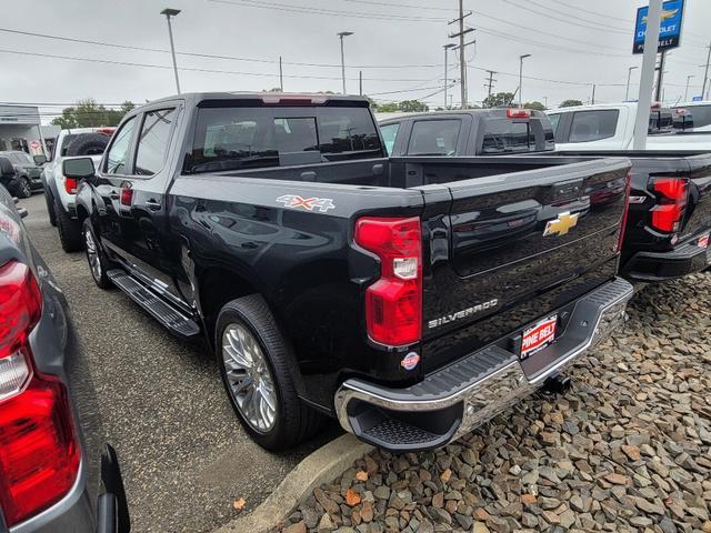 new 2024 Chevrolet Silverado 1500 car, priced at $59,492