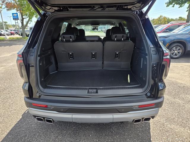 new 2026 Chevrolet Traverse car, priced at $47,377