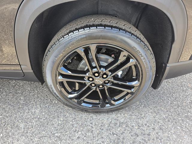 new 2026 Chevrolet Traverse car, priced at $47,377