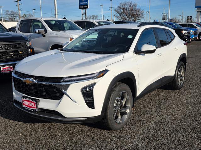 new 2026 Chevrolet Trax car, priced at $25,667