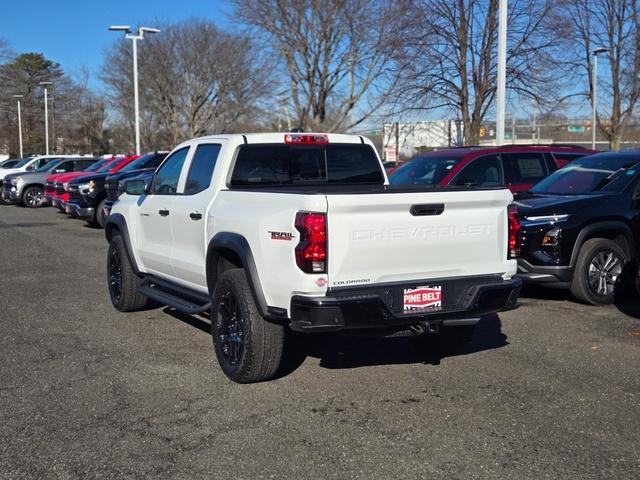 new 2024 Chevrolet Colorado car, priced at $40,878