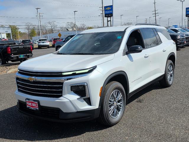 new 2025 Chevrolet Traverse car, priced at $42,898