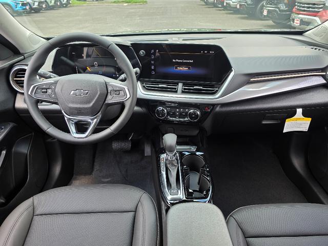 new 2025 Chevrolet Trax car, priced at $27,097